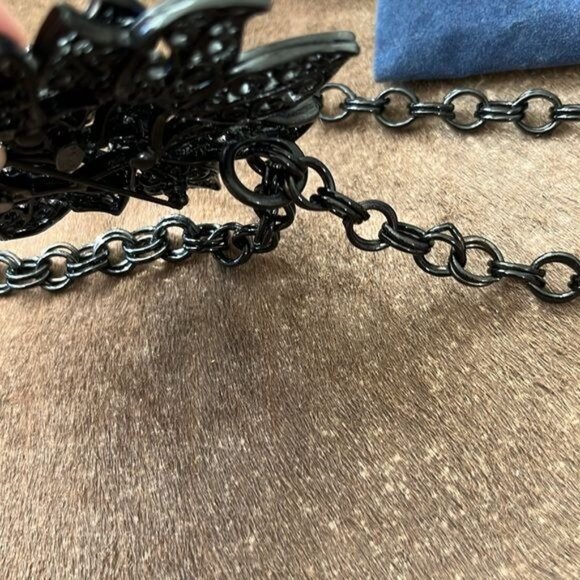 Oscar de la Renta Chain Rhinestone Brooch Belt Set - Picture 8 of 9